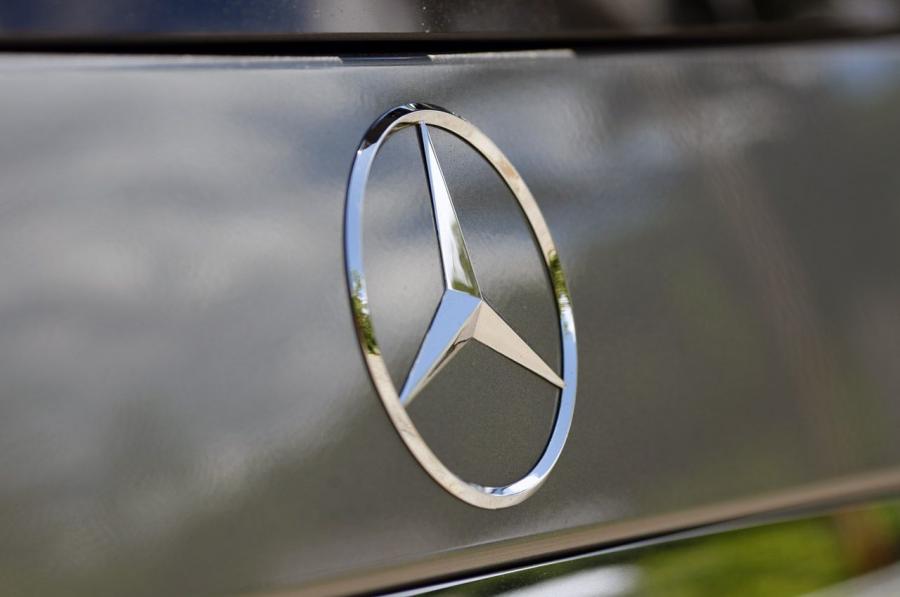 Mercedes-Benz R-Class 2011 года  (фото 179 из 186)